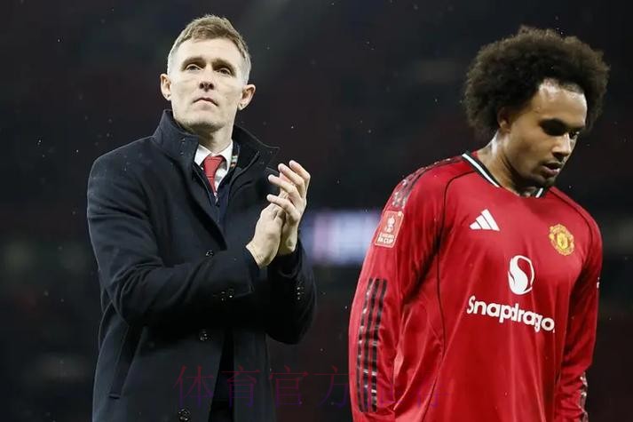 84岁爵爷震怒!赛季刚过半曼联便四大皆空 44年新耻:2杯赛1轮游 84岁爵爷震怒!赛季刚过半曼联便四大皆空 44年新耻:2杯赛1轮游